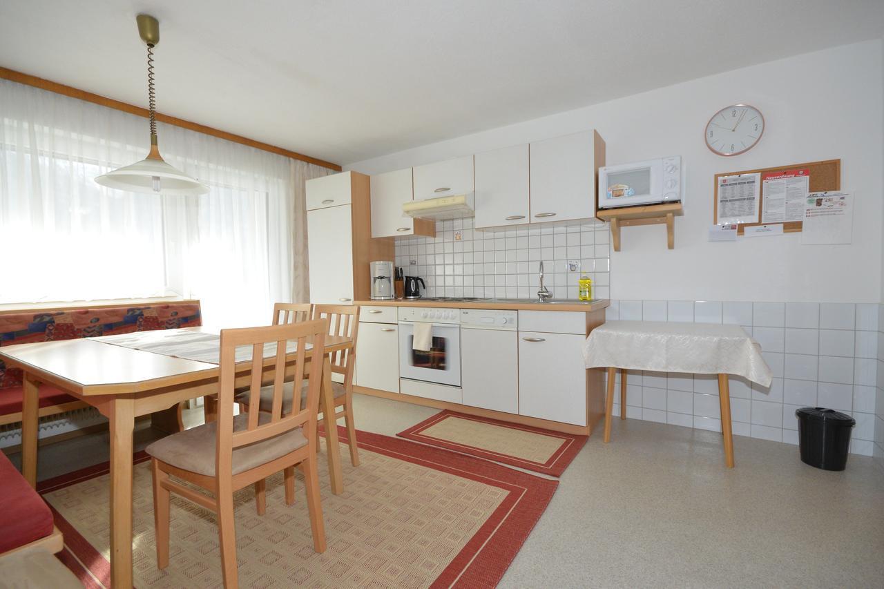 Haus Triumph Apartman Pettneu am Arlberg Kültér fotó